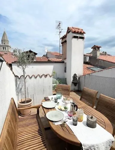 Charmantes Altstadthaus Mit Dachterrasse
