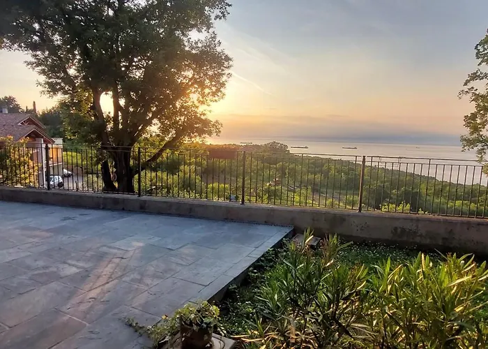 Casa Vista Mare